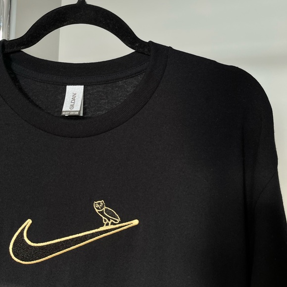 Custom Embroidered Nike x OVO Inspired Black T-Shirt - Picture 2 of 2